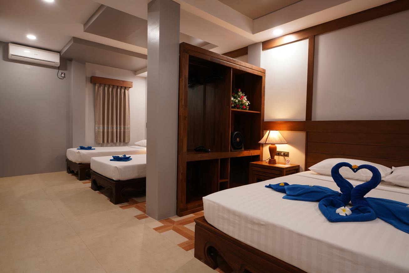 Villa Five Pack Inner View